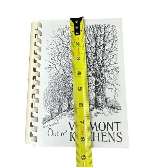 Vintage Out Of Vermont Kitchens Cookbook St. Pauls Catholic 19th Edition 1999 - Picture 12 of 16